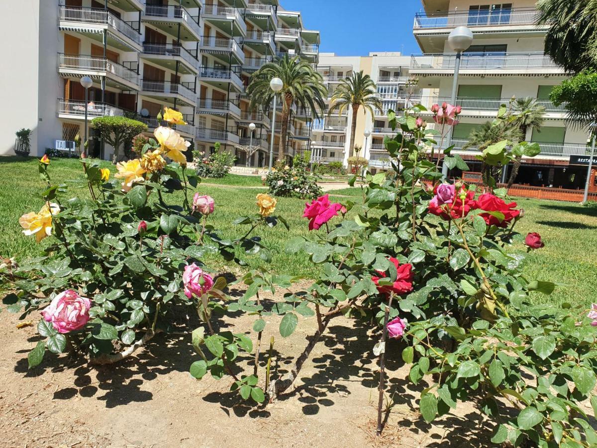 Appartement Apartamento Kristina à Salou Extérieur photo